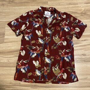 28 Palms Red Parrot Hawaiian Shirt, M Medium